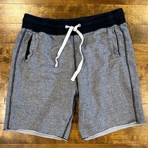 AÉROPOSTALE Grey Sweat Shorts Size MEDIUM